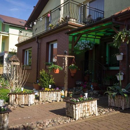 Appartamento Ogrodek U Eli Kołobrzeg Esterno foto