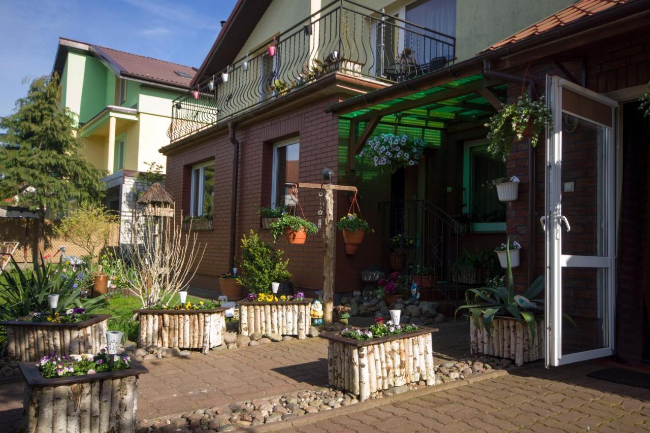Appartamento Ogrodek U Eli Kołobrzeg Esterno foto