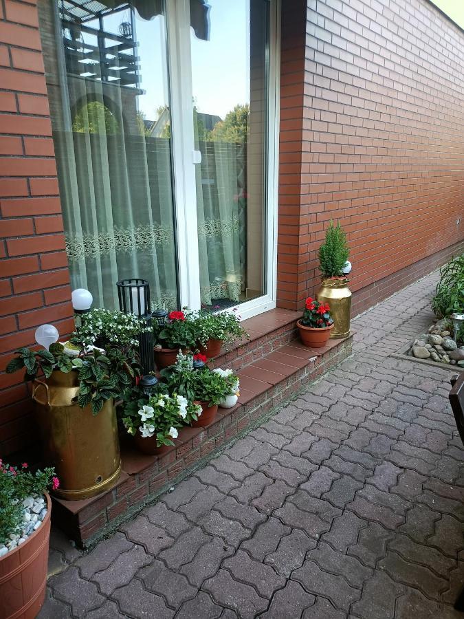 Appartamento Ogrodek U Eli Kołobrzeg Esterno foto